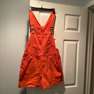 No Boundaries overalls shorts LG